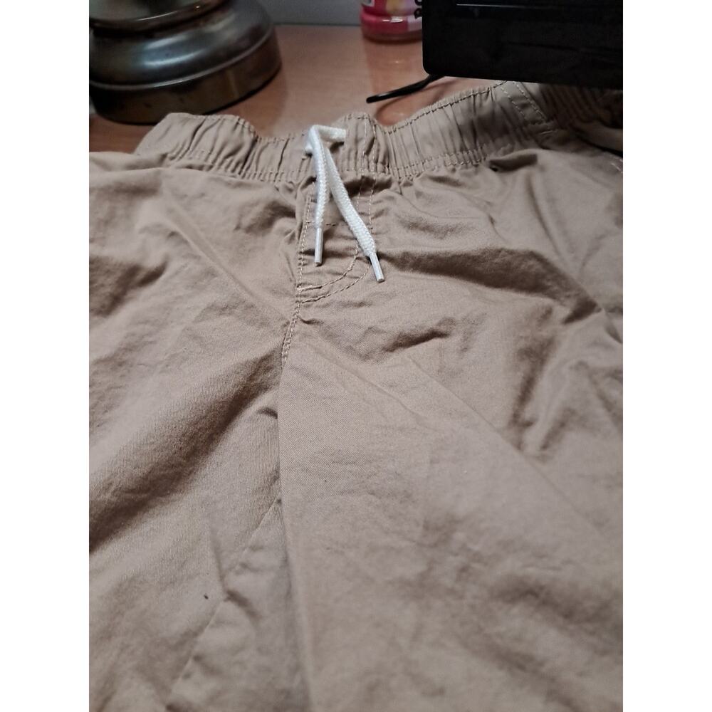 Size 6/7 Boys Bundle 2 Shirts 2 Pairs Of Shorts And 1 Pair Of Pants